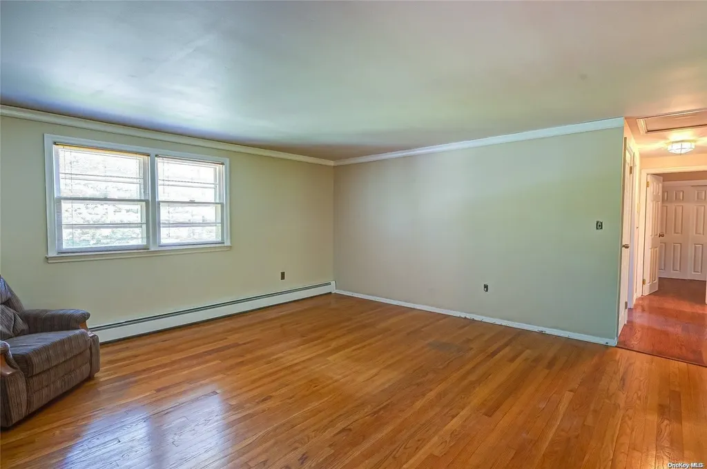 9 Cedar Street Commack NY 11725