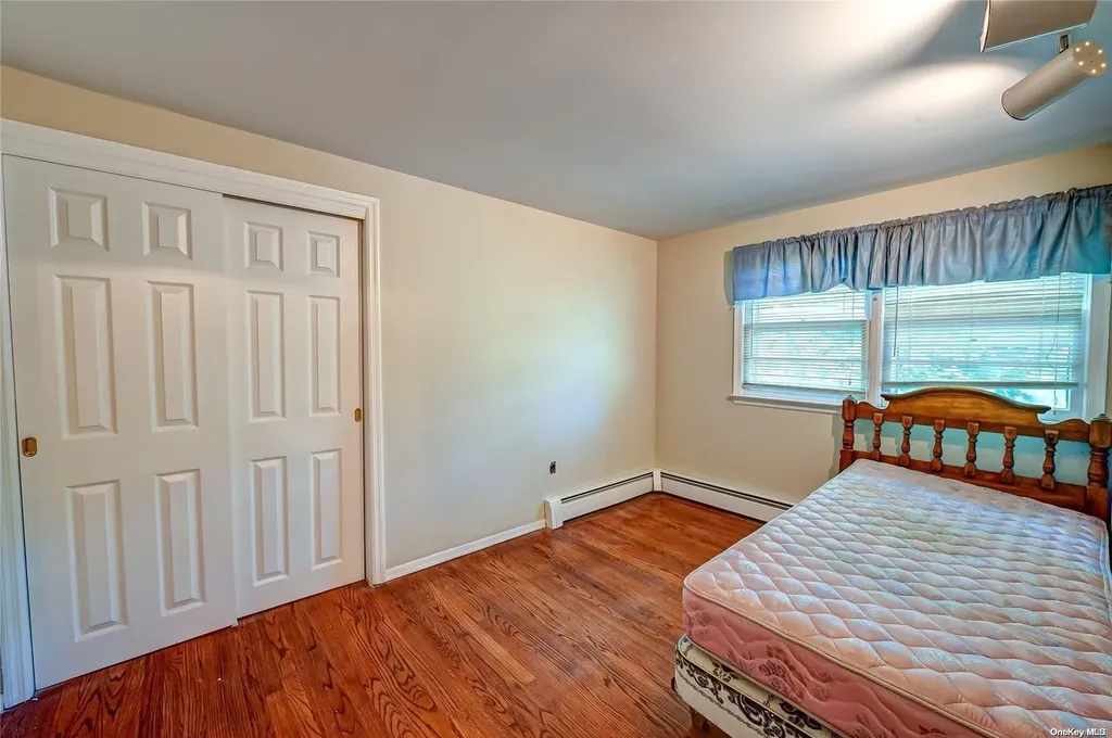 9 Cedar Street Commack NY 11725