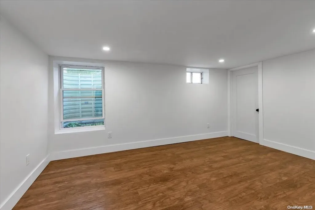 98 Whitman Avenue Islip NY 11751