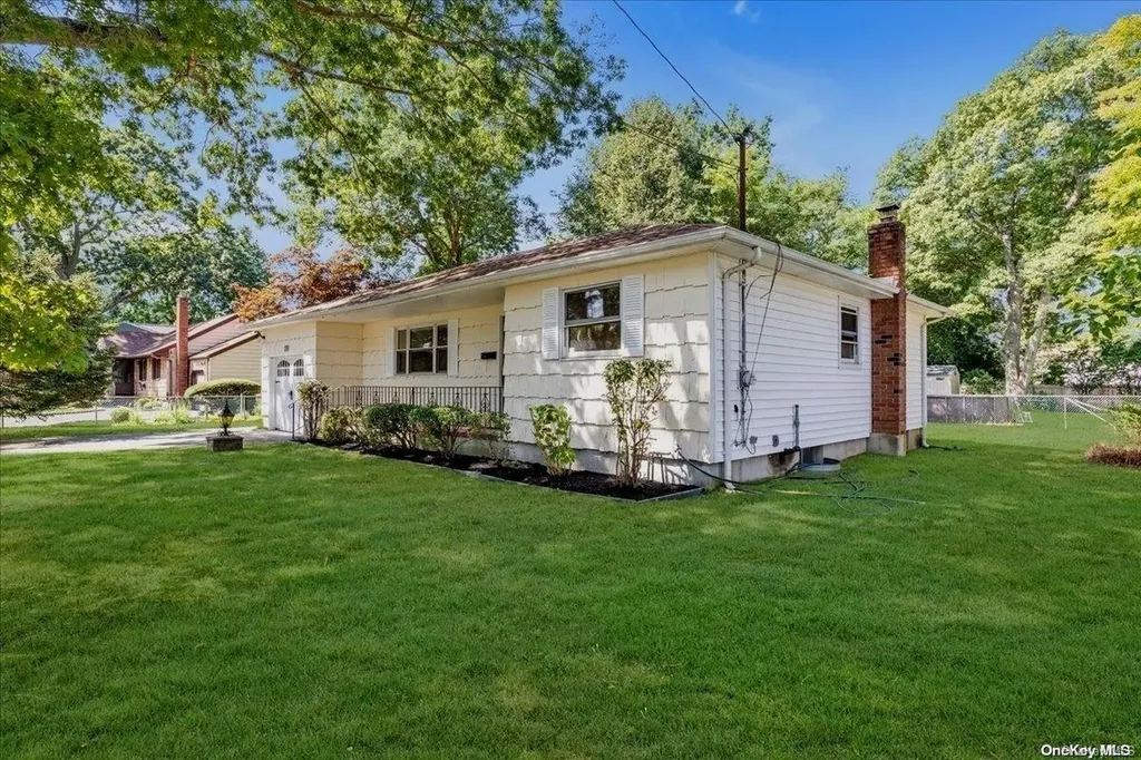 98 Whitman Avenue Islip NY 11751
