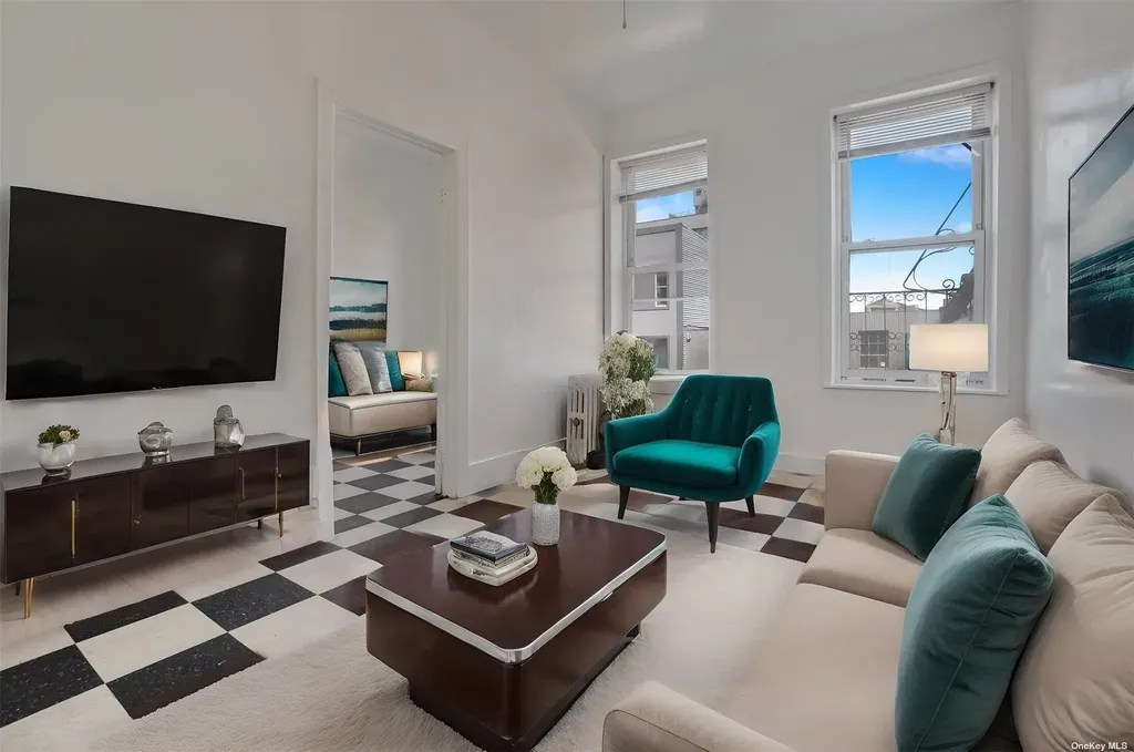 76 Richardson Street Brooklyn NY 11211