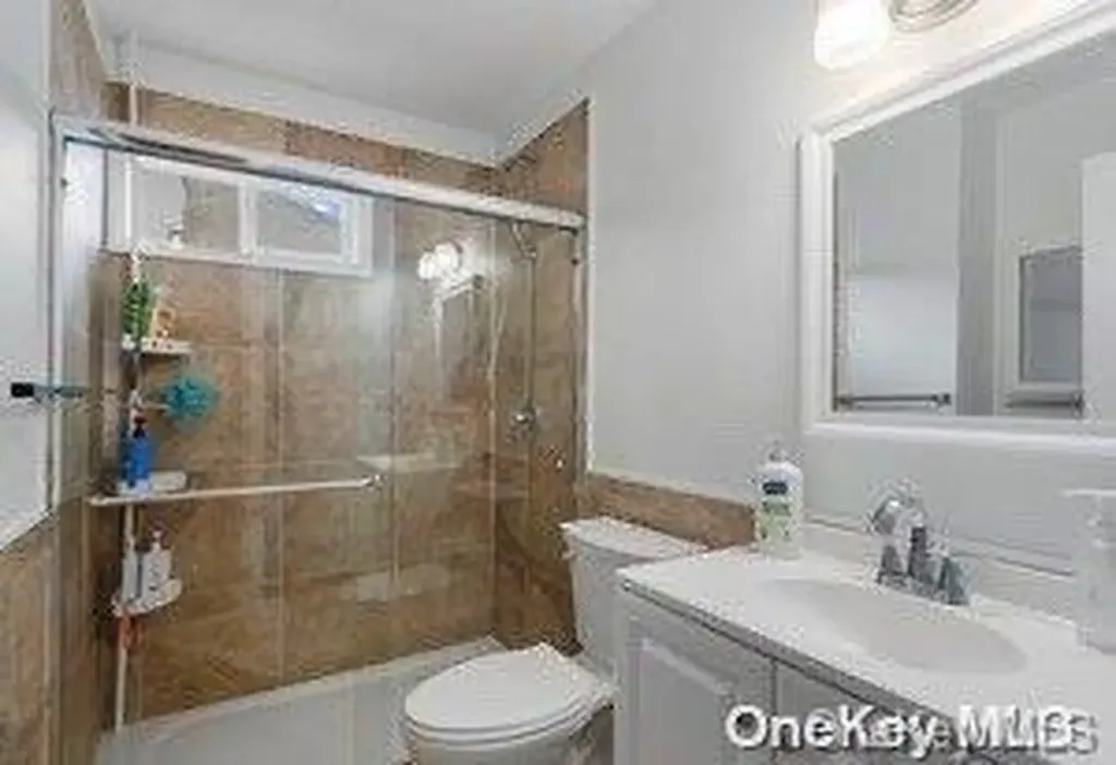 1435 Pine Acres Boulevard Bay Shore NY 11706