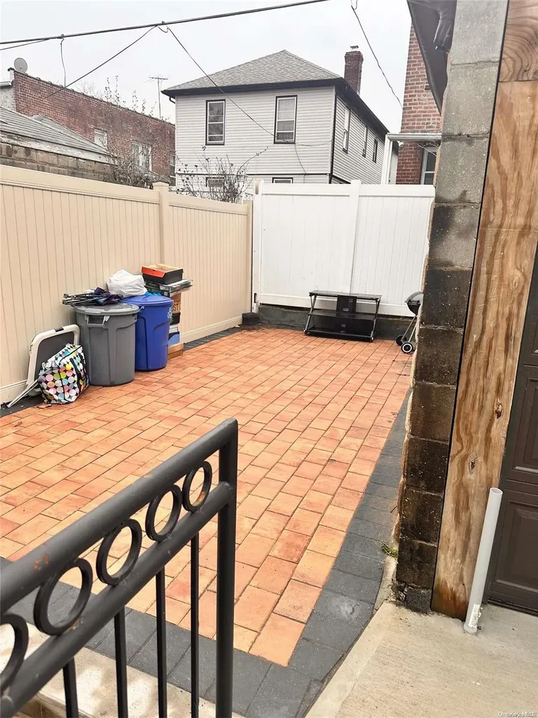 334 E 55th Street Brooklyn NY 11203