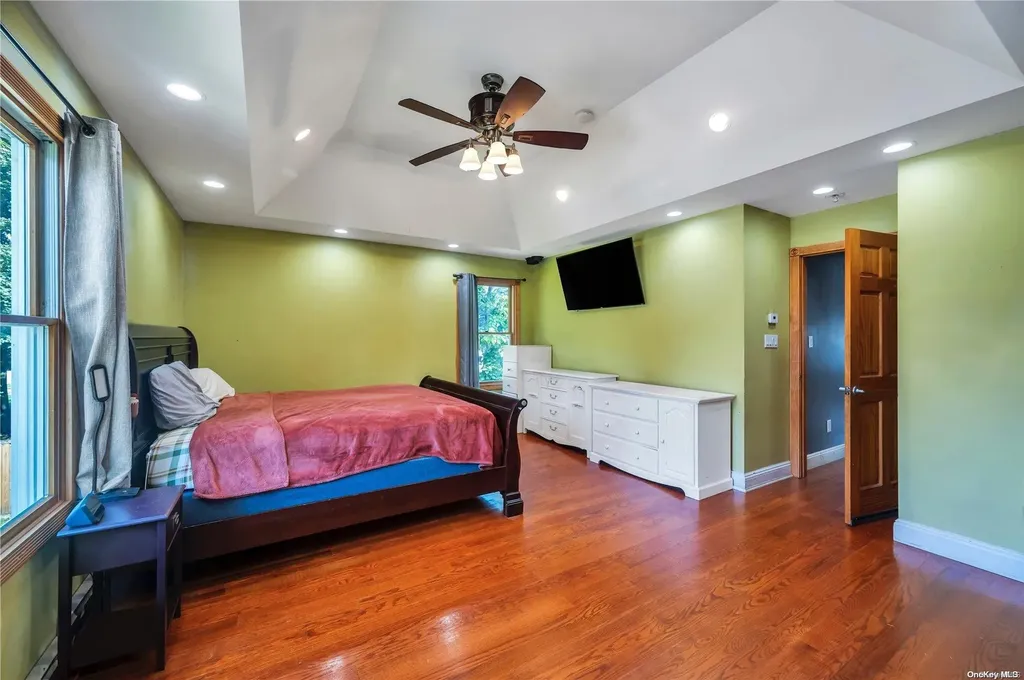 98 Avery Avenue Patchogue NY 11772