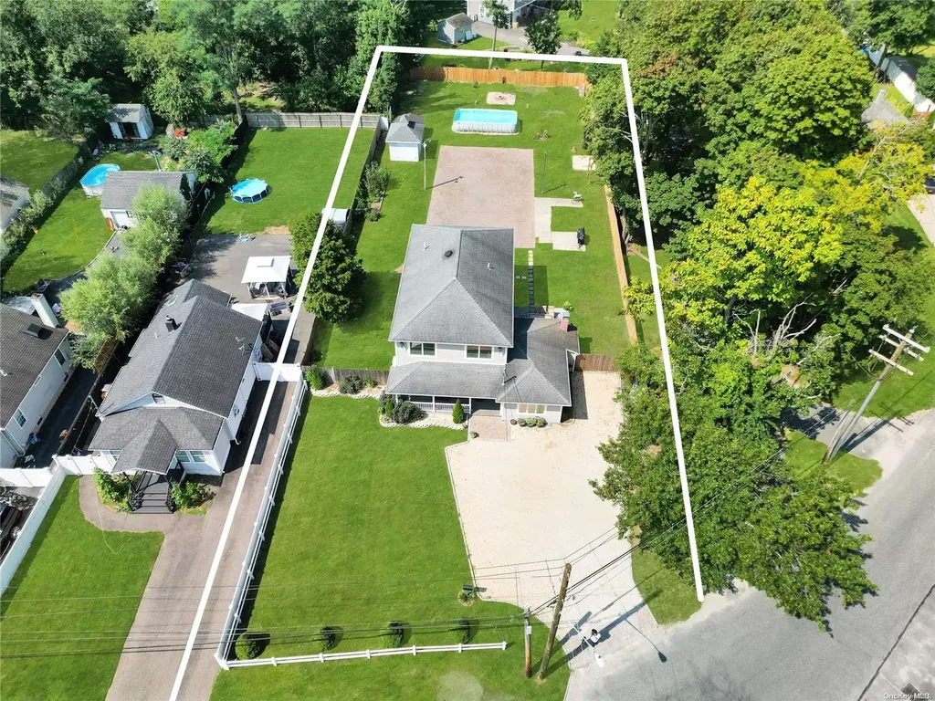 98 Avery Avenue Patchogue NY 11772