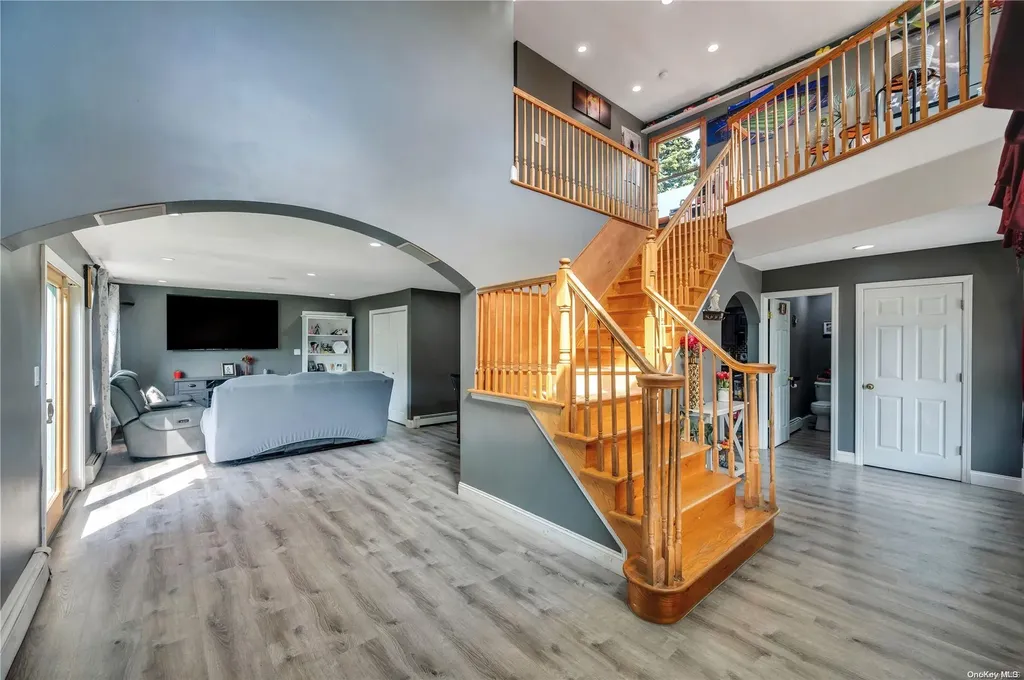 98 Avery Avenue Patchogue NY 11772