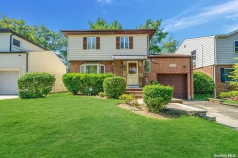 79-06 214th Street Hollis Hills NY 11364