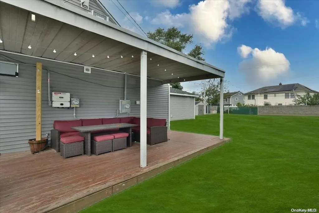 36 John Lane Levittown NY 11756
