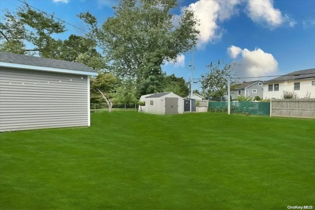 36 John Lane Levittown NY 11756