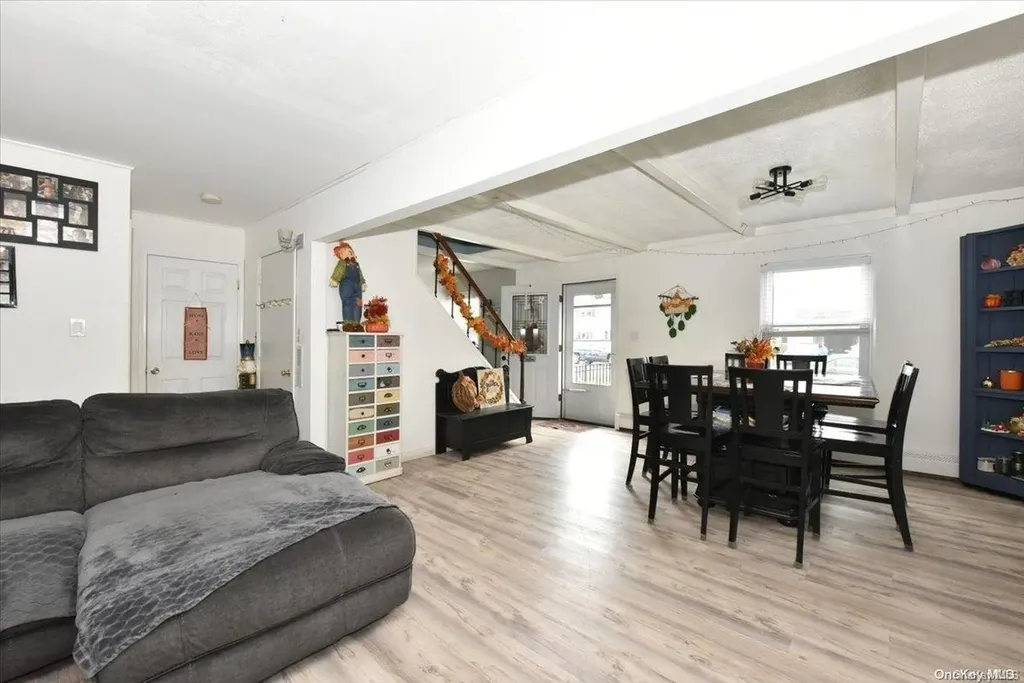 36 John Lane Levittown NY 11756