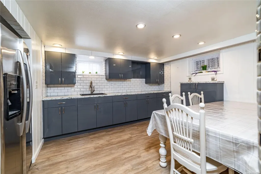 38 Spencer Avenue Lynbrook NY 11563