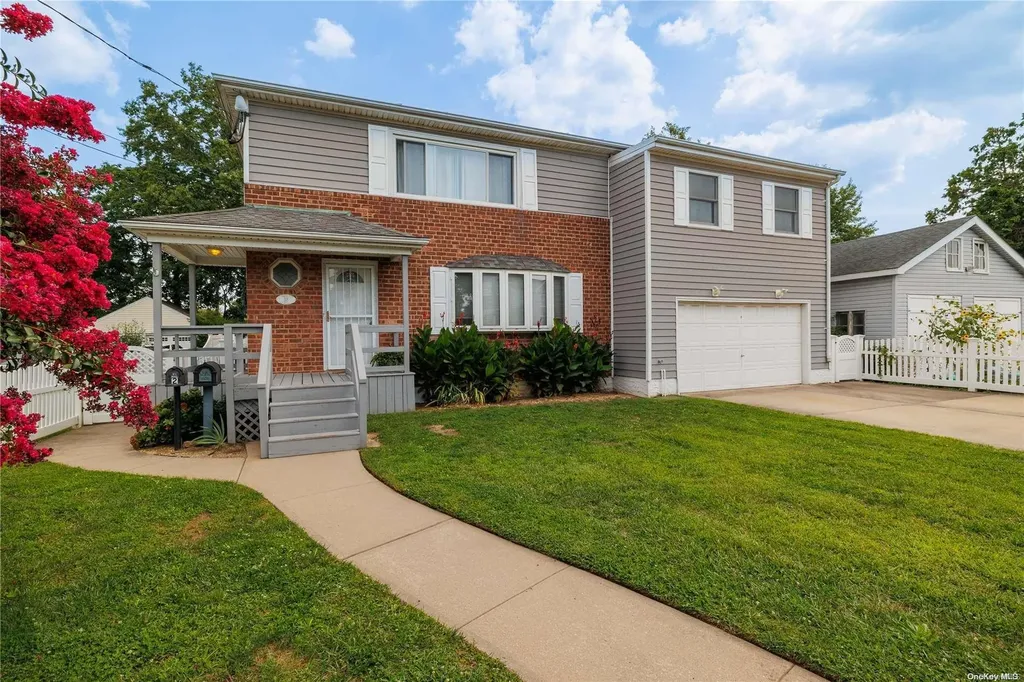 38 Spencer Avenue Lynbrook NY 11563