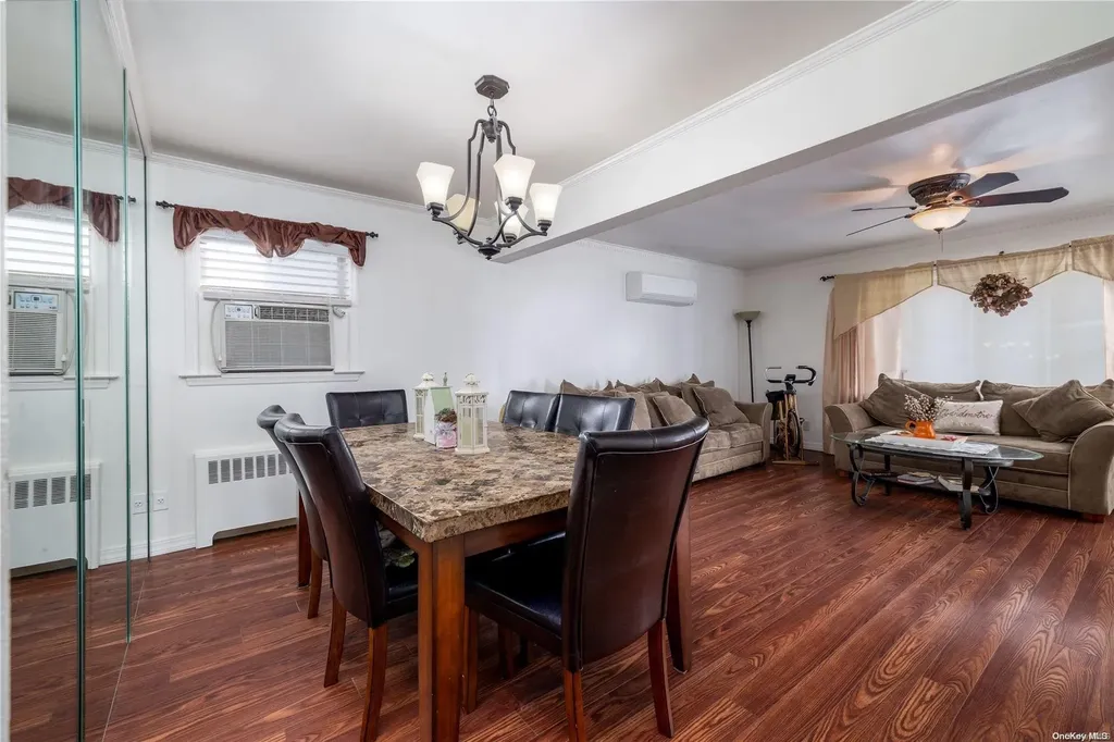 38 Spencer Avenue Lynbrook NY 11563