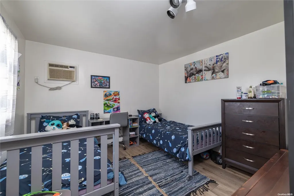 38 Spencer Avenue Lynbrook NY 11563