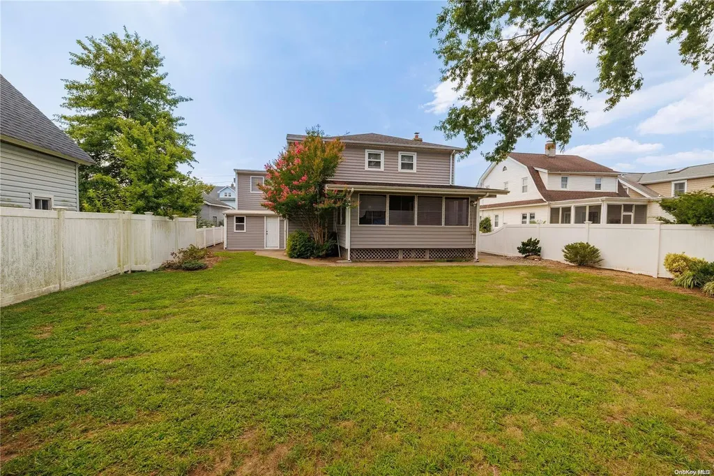 38 Spencer Avenue Lynbrook NY 11563