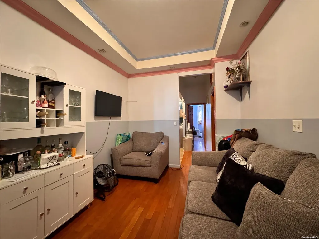 229 Stanhope Street Brooklyn NY 11237