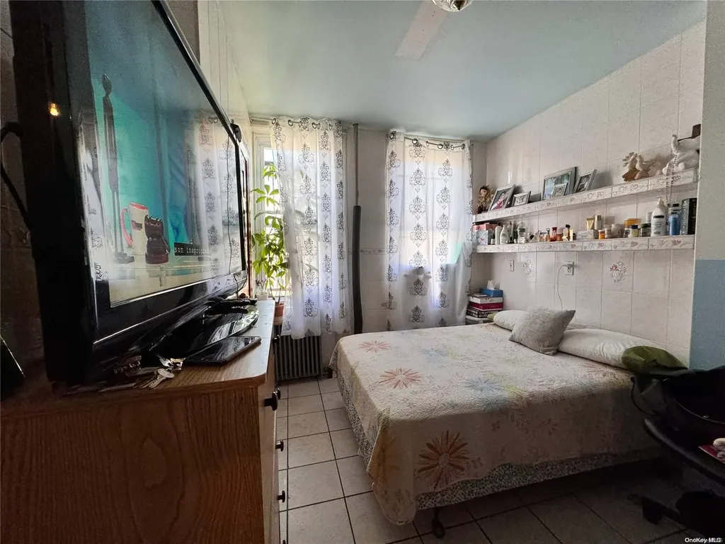 229 Stanhope Street Brooklyn NY 11237