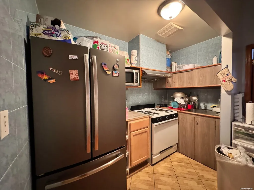 229 Stanhope Street Brooklyn NY 11237