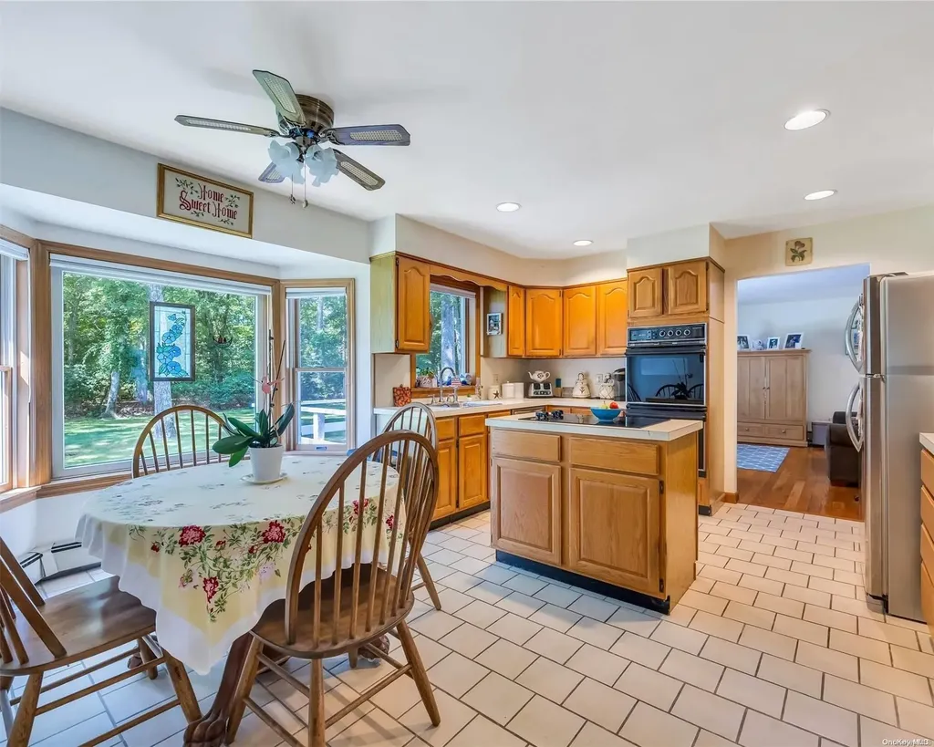 49 Daly Court Riverhead NY 11901