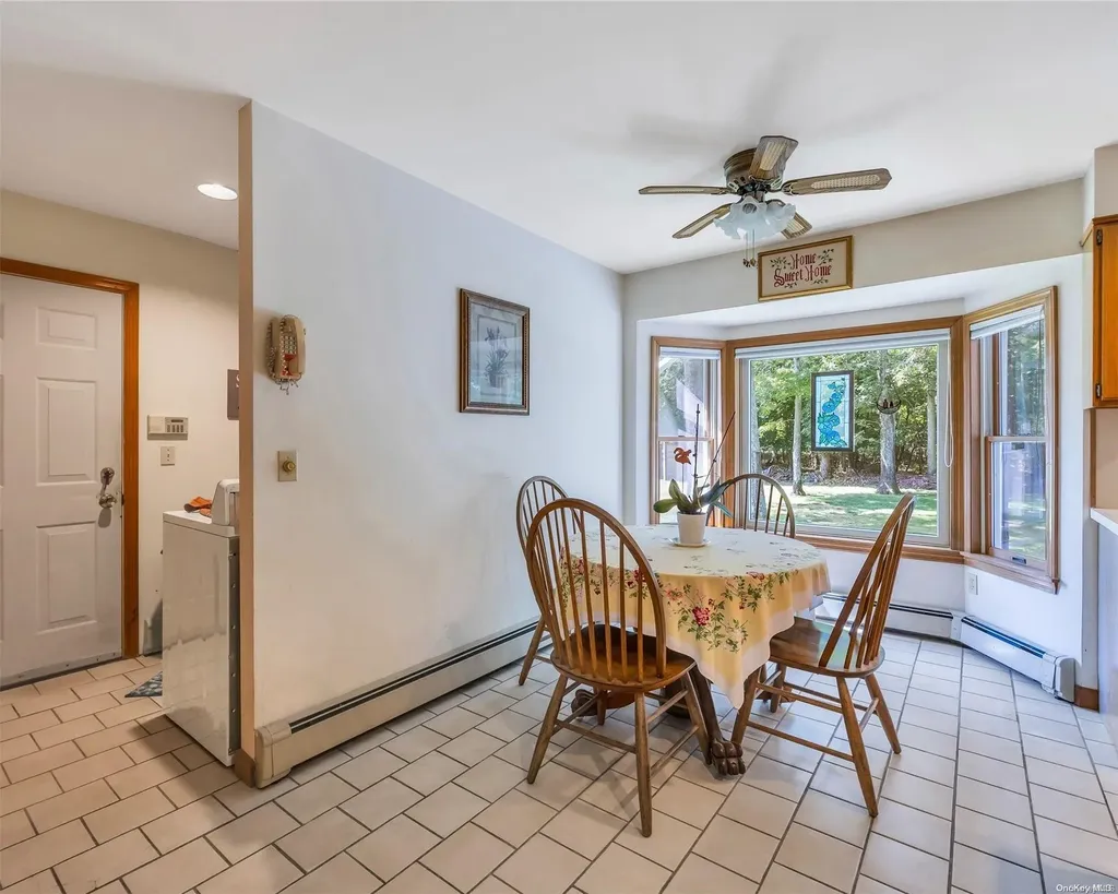 49 Daly Court Riverhead NY 11901