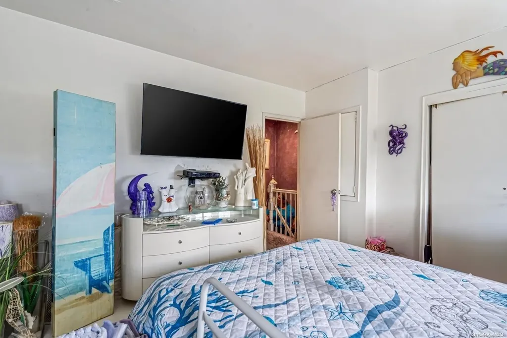 1034 B Vincent Avenue Bronx NY 10465