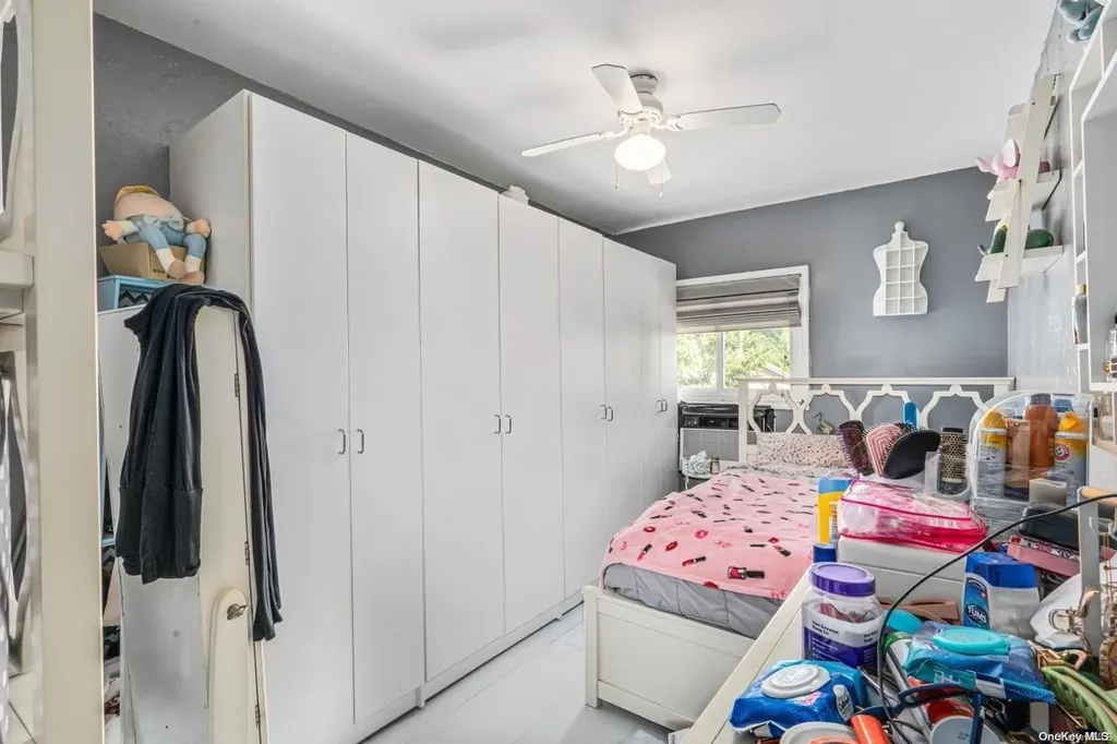 1034 B Vincent Avenue Bronx NY 10465
