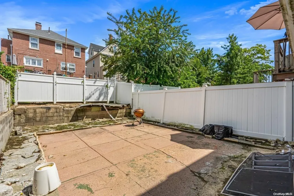 1034 B Vincent Avenue Bronx NY 10465