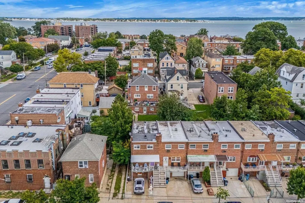 1034 B Vincent Avenue Bronx NY 10465