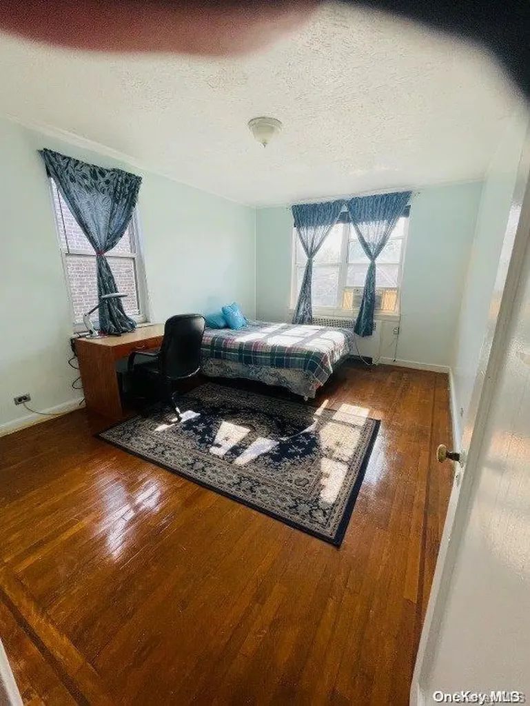 1139 Pugsley Avenue Bronx NY 10472