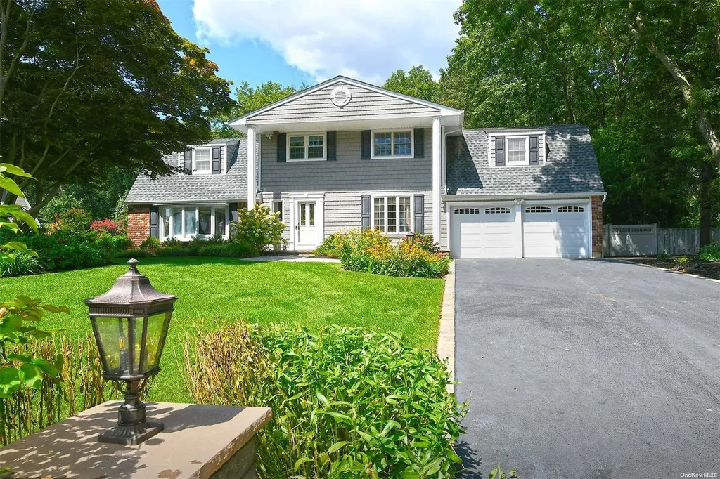 69 Wichard Boulevard Commack NY 11725