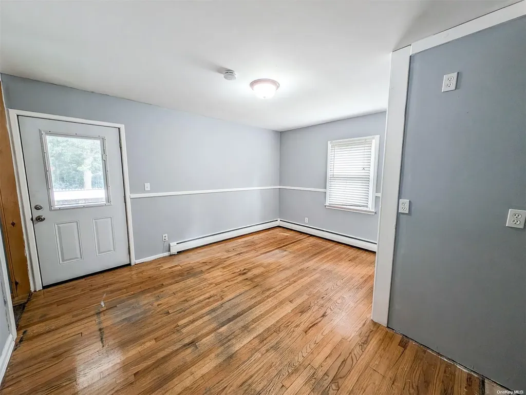 32 Cedar Street Selden NY 11784