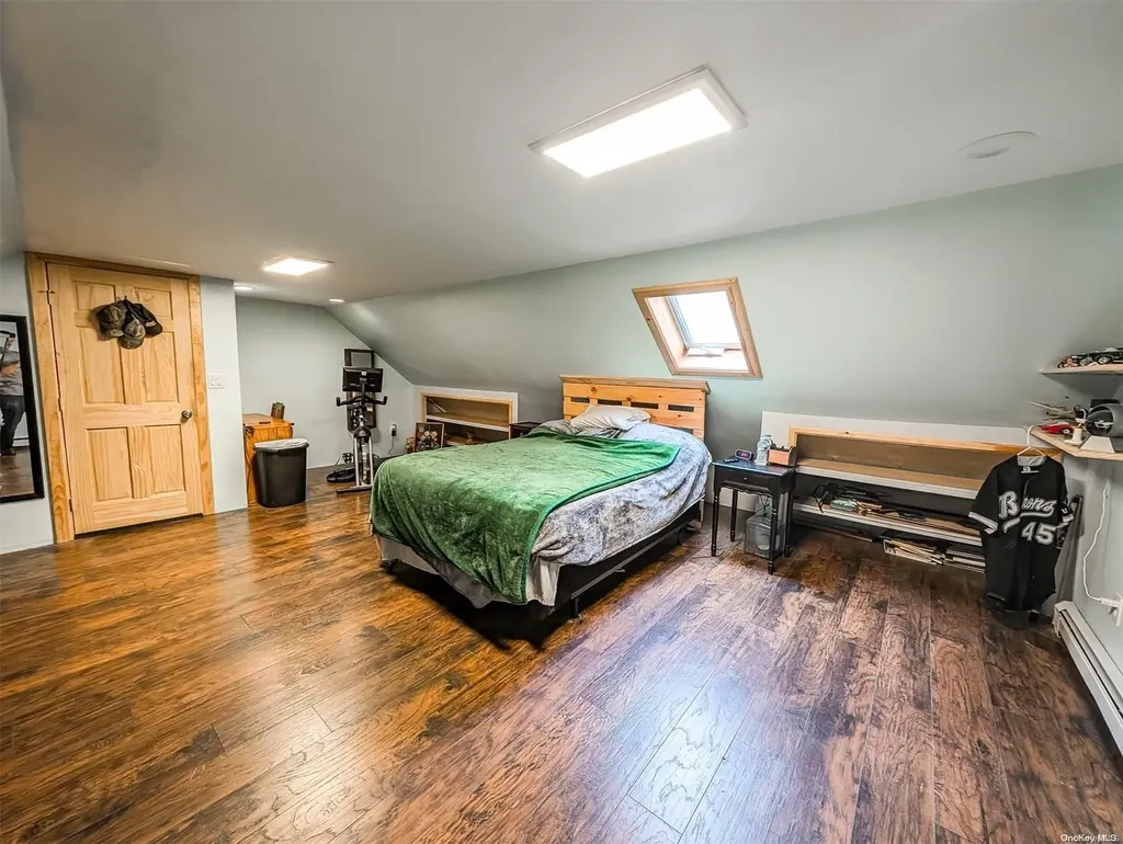32 Cedar Street Selden NY 11784