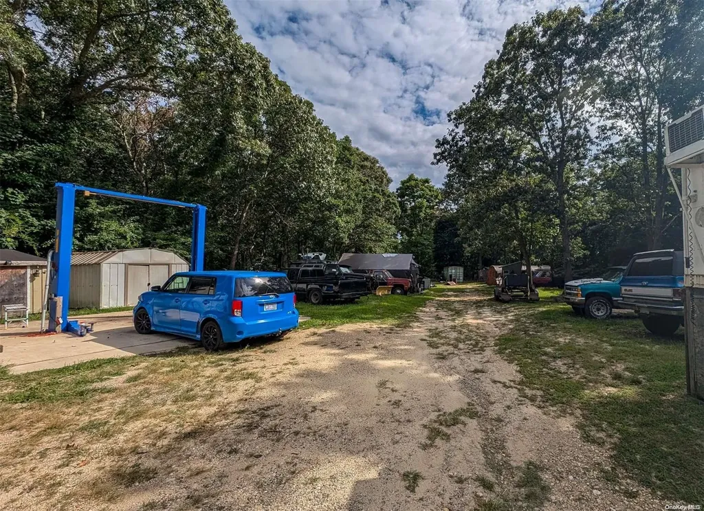 32 Cedar Street Selden NY 11784