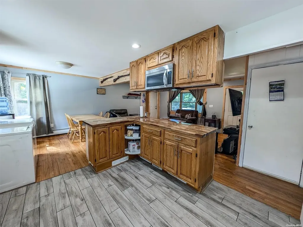32 Cedar Street Selden NY 11784