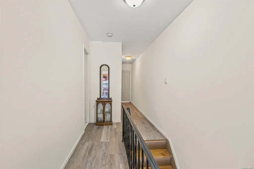 411 Annadale Road Staten Island NY 10312