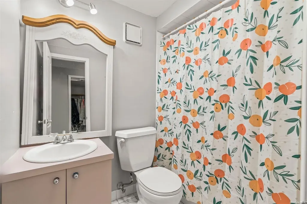 411 Annadale Road Staten Island NY 10312