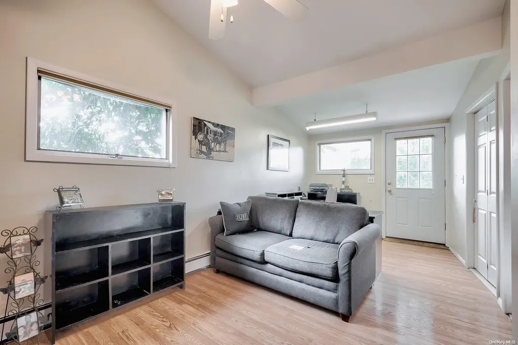 70 Ripple Lane Levittown NY 11756