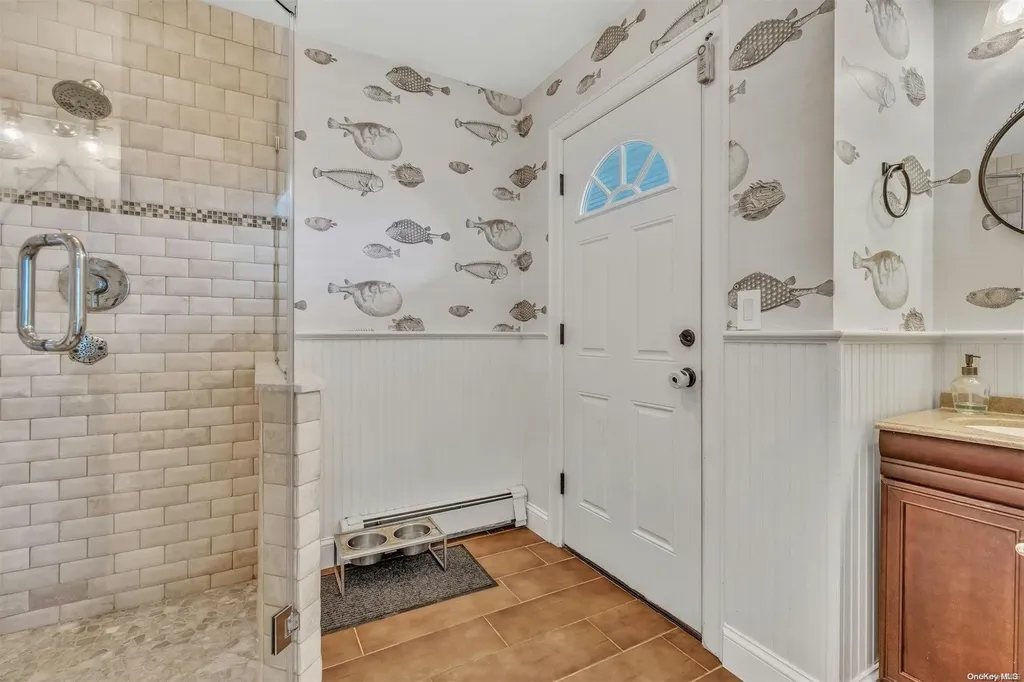 7 Duck Lane West Islip NY 11795