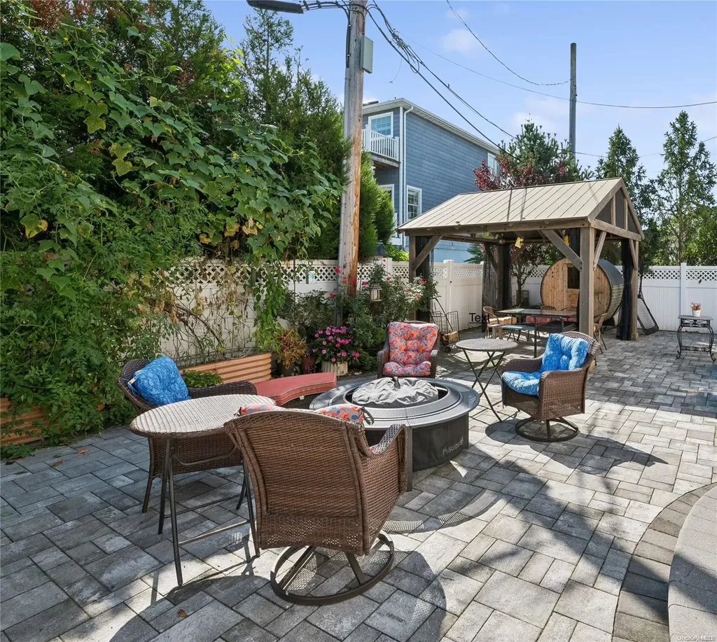 650 Laurelton Boulevard Long Beach NY 11561