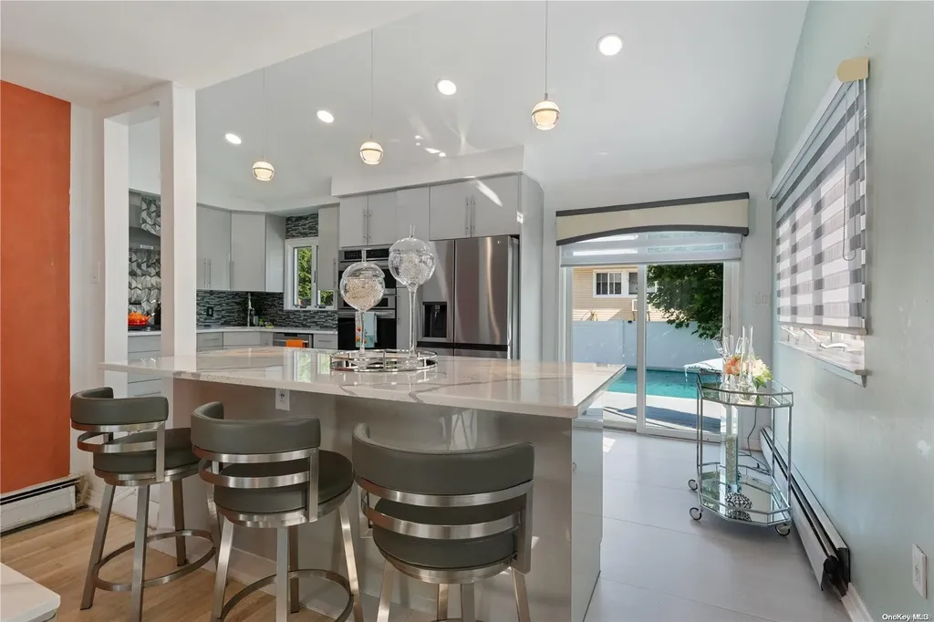 673 Jackie Lane Baldwin NY 11510