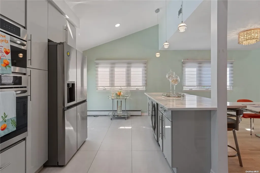 673 Jackie Lane Baldwin NY 11510
