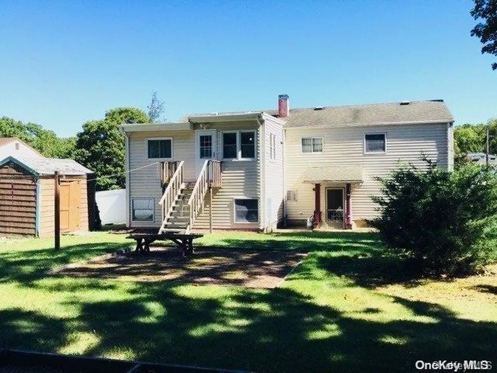 77 Craig Road Islip Terrace NY 11752
