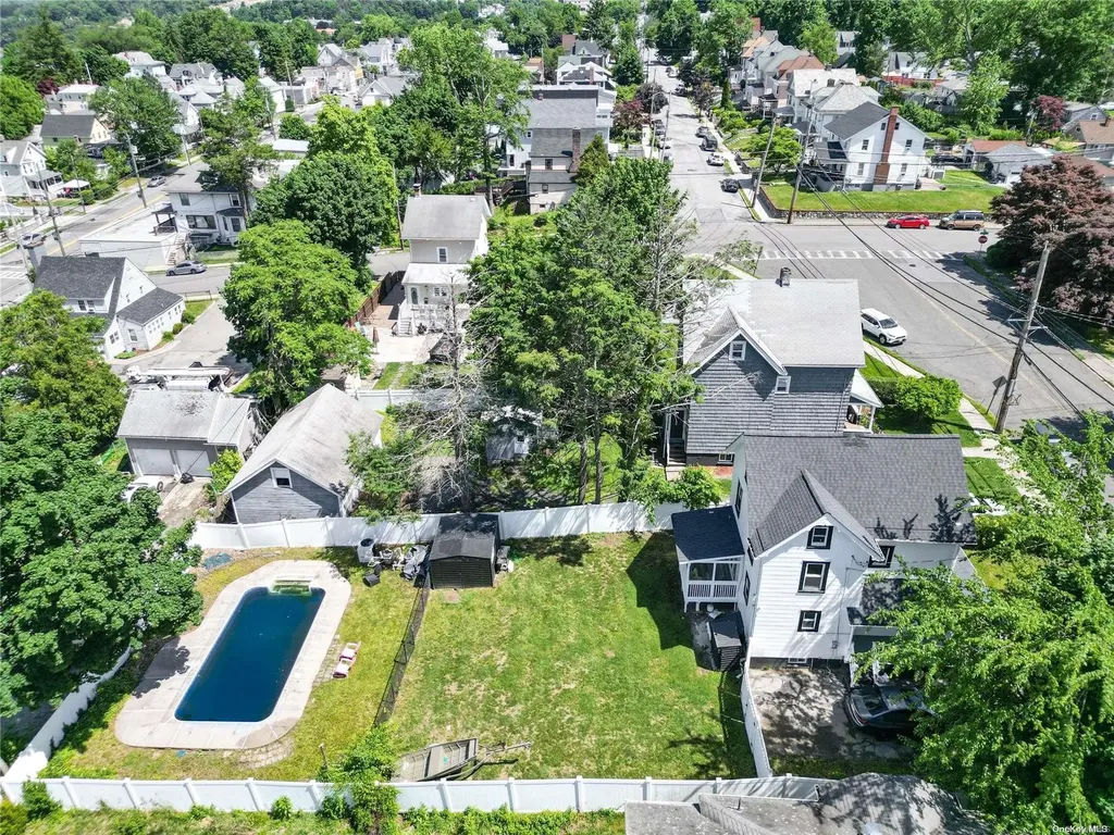 612 Ridge Street Peekskill NY 10566