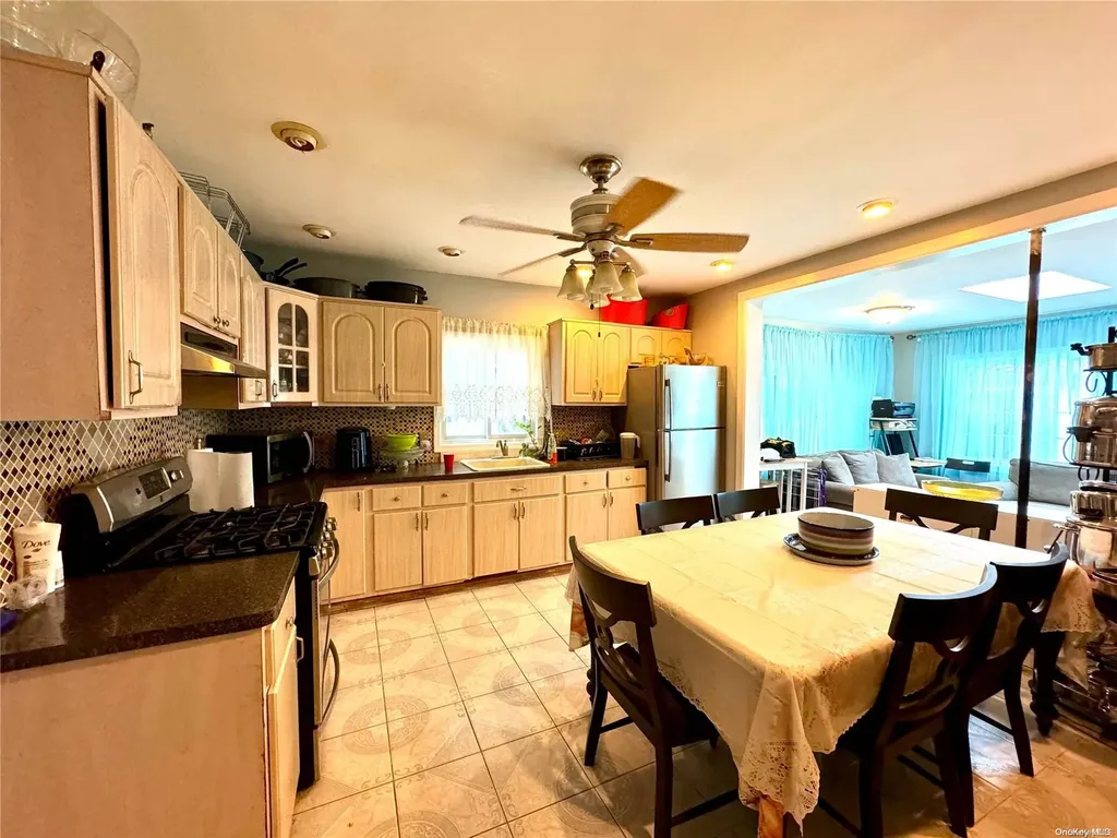 1154 E 34th Street Brooklyn NY 11210