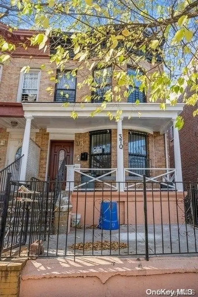 370 Lincoln Avenue Brooklyn NY 11208