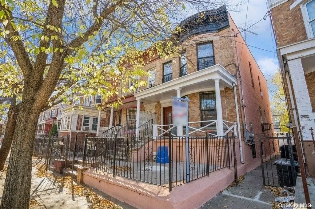 370 Lincoln Avenue Brooklyn NY 11208