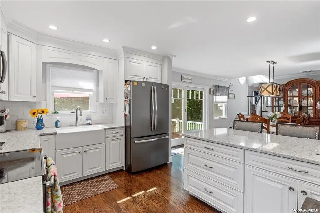 50 Crestline Avenue Bethpage NY 11714