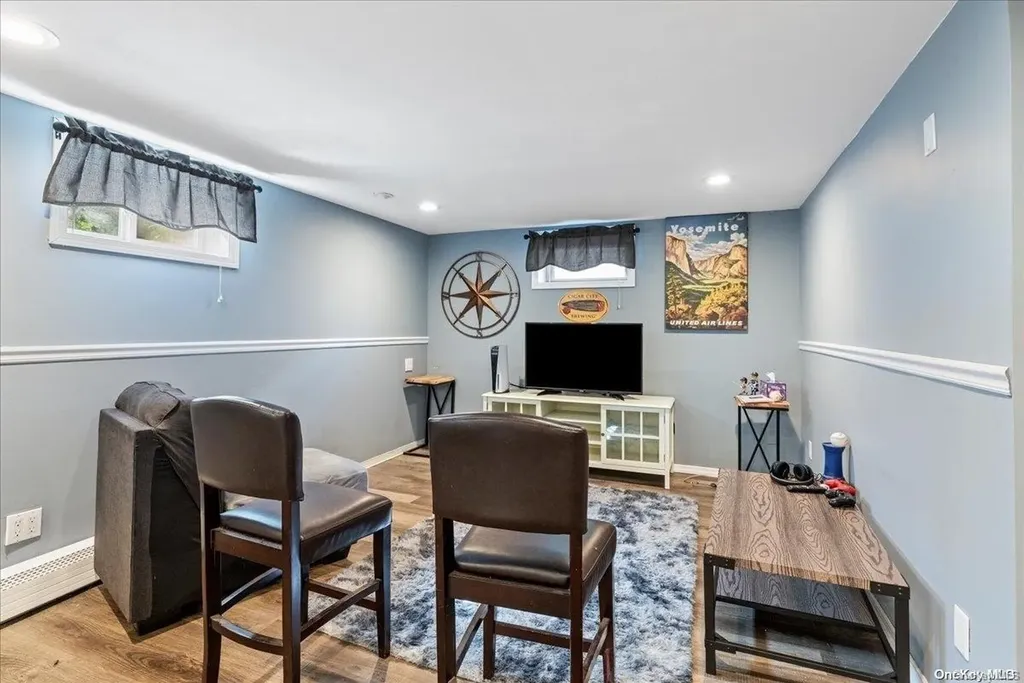 50 Crestline Avenue Bethpage NY 11714