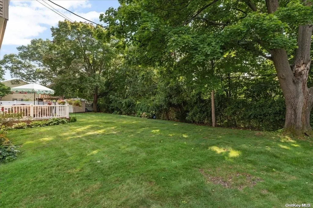 50 Crestline Avenue Bethpage NY 11714