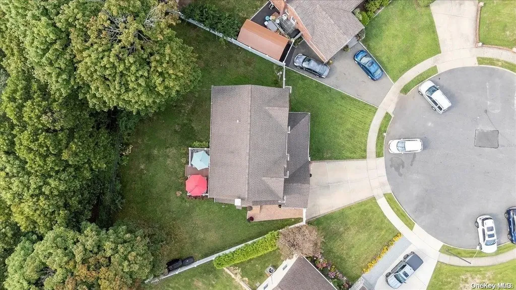 50 Crestline Avenue Bethpage NY 11714